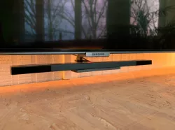 Hideable Wii Sensor bar holder