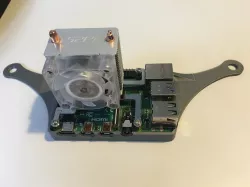 Raspberry Pi 4 VESA 200 Ice Tower Version