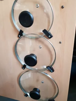 saucepan lid L Bracket for fitting to door