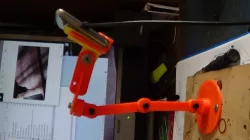 Soporte articulado para celular (uso cámara web en CNCs)