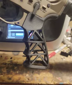 AR Chevron Skeleton Grip 
