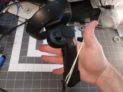 No Grip WMR Controller Holder