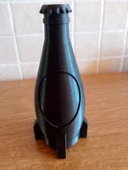 Nuka Cola Bottles and Cap