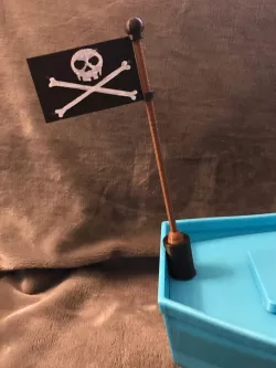 RC BENCHY PIRATE FLAG / CANADA FLAG