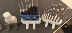 Stabilisers for tools that keep falling over