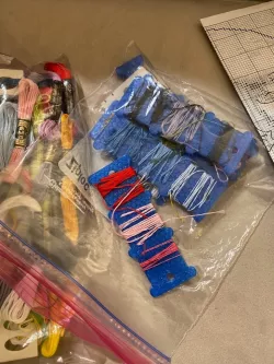 Thread Holder - three colors