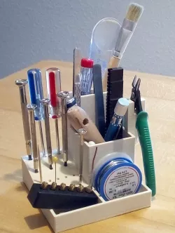 Workbench tool organizer - Werkzeuge am Arabeitsplatz organisieren 