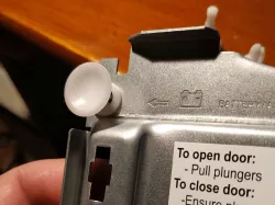 APC Smart UPS push pin