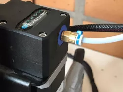 Conector para extrusor BMG Extruder Bowden