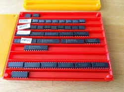 DIP IC Box