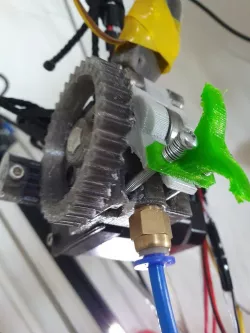 Compact Bowden Geared Extruder Variant