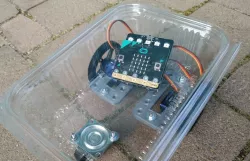 Servomotor support