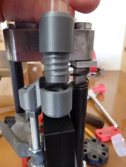 Lee Inverse Threaded Single Case Feed, Tube Coupler, and Funnel
