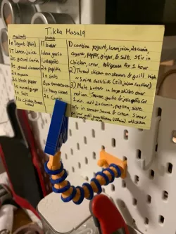 Articulating recipe/note holder for Ikea SKADIS pegboard