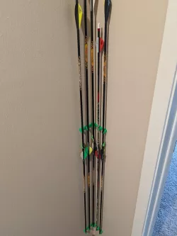 Corner Arrow Display Holders