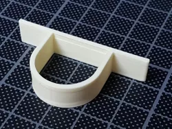 Syringe holder