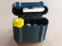 Tampons box for purse - Boîte à tampons pour sac à main