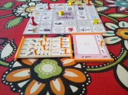 Fluxx: The Board Game - Peg Card Riser