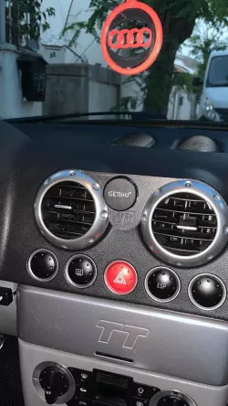 Audi_TT_Phone_holder_adapter