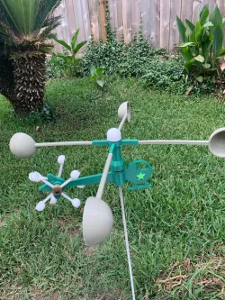wind vain helicopter