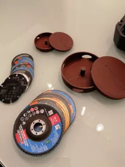 disc cases 125 / 115 / 100 / 78mm with parkside logo