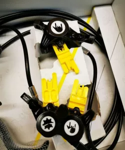 Magura MT4 MT5 Blenden
