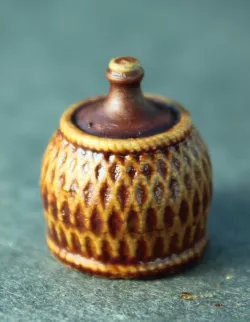 Pot L
