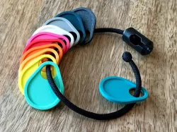Sample filament swatch with paracord loop connector 