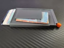 Slim credit card wallet with money clip
