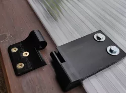 Transparent cover with hinge for raised garden bed - DIY greenhouse