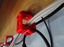 Cable organizer