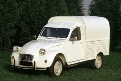 Citroën 2cv AK400 (phares carrés) 1975