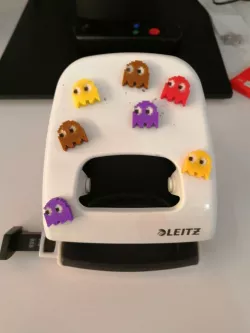 Pacman Magnet