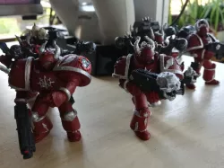Word Bearers like Chaos Marine Squad (Exploded)
