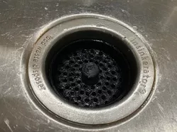 Garbage Disposal Screen
