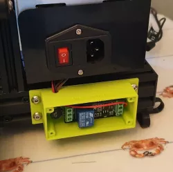 Octoprint power control inrush eliminator and relay contact protector in v-slot box