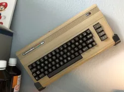 C64 wall mount