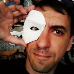 Kano bionic eye from Mortal Kombat 11