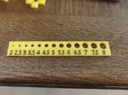 Metric Screw Sizer (M2 - M8)