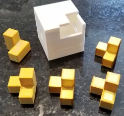 Snakewise Puzzle by Haym Hirsh