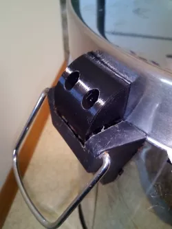Trash / Garbage Can hinge