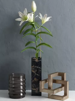 Geometric Sculpture Lily and Vases 3D model