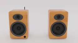 Speaker Low-poly 3D model