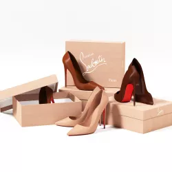 Christian Louboutin So Kate High Heels and Packaging Boxes 3D model