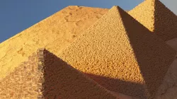 Pyramids 3D model