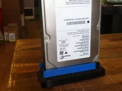 3.5" bare drive adapter for Seagate GoFlex Desk