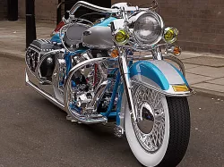 Harley Davidson Chicano Vicla style custom cruiser w beach bar 3D model
