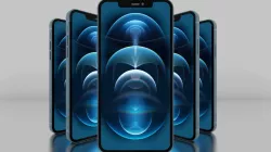 iPhone 12 3D model