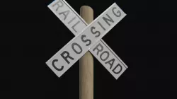 Railway-crossing roadsign Low-poly 3D model