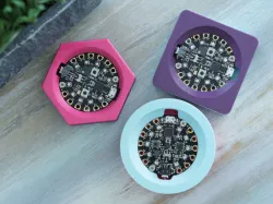 Circuit Playground Case â Shapes Edition